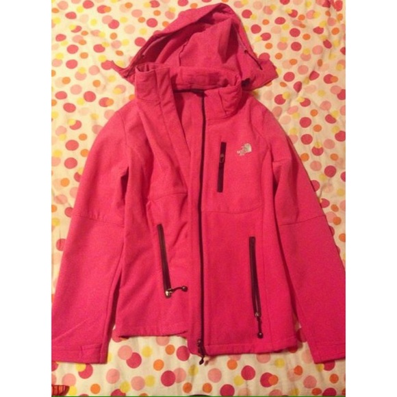 Rain Jacket/The North Face