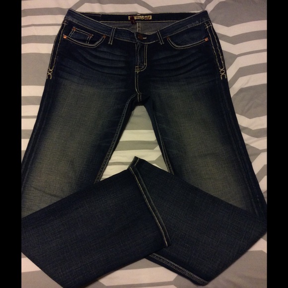 Bke mid rise Sabrina boot! Size 31