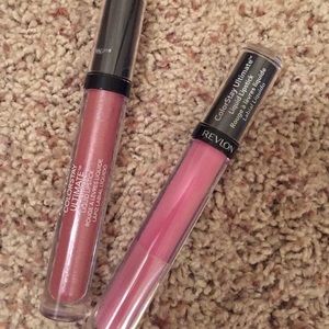 Covergirl liquid lipstick bundle!