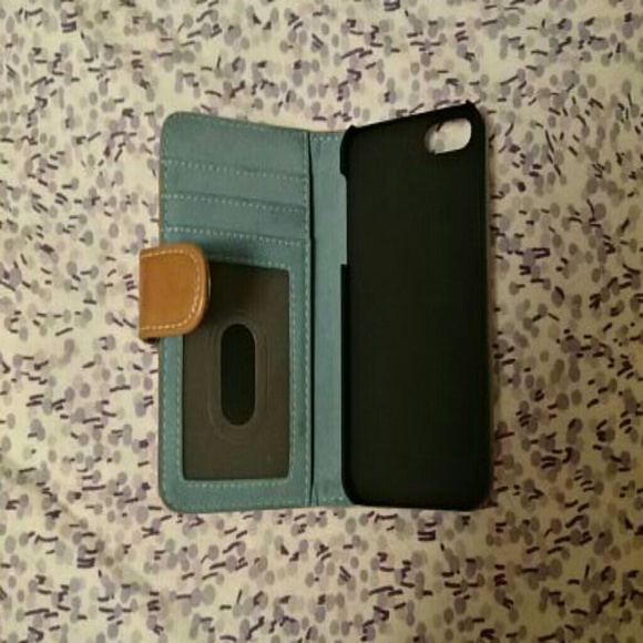 Claire bella iPhone 5/5s wallet case