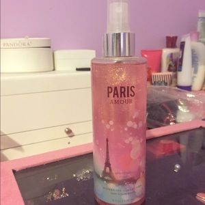 Paris Amour Shimmer Body Mist