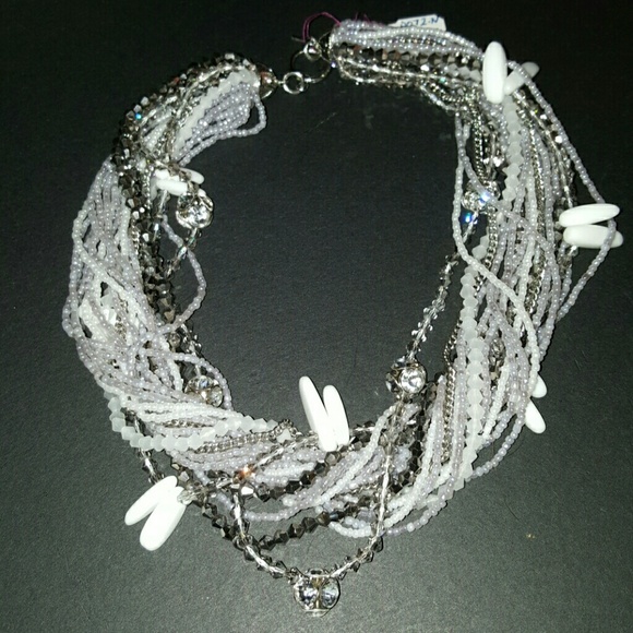 Chunky bead necklace
