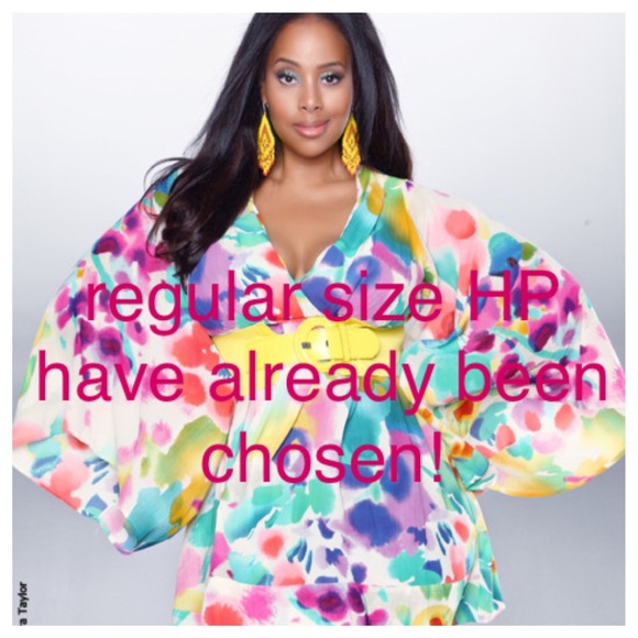 Looking for plus size closets for possible HPs! - Picture 4 of 4