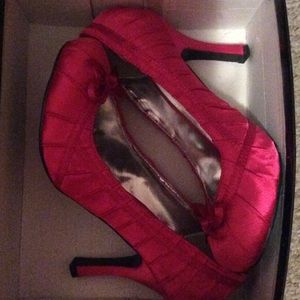 Fuchsia heels from Deb