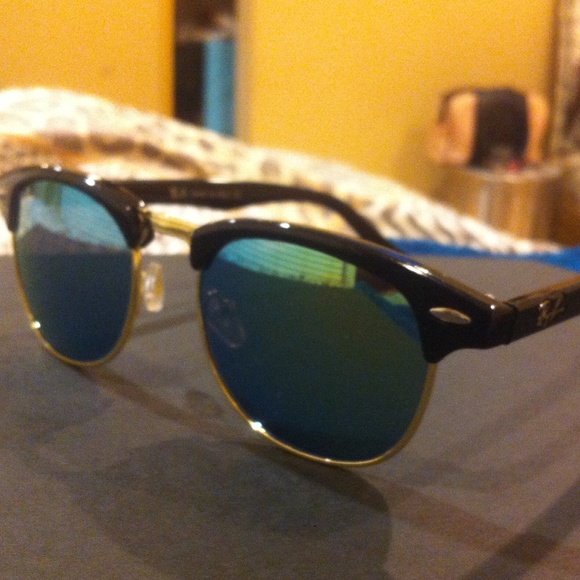 Ray ban