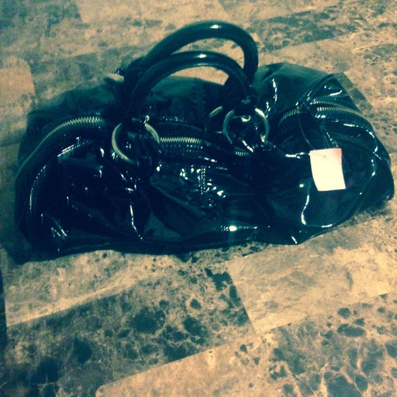 Handbag(discounted shipping)1hour left to get