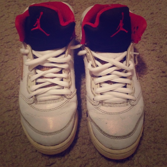 Fire red 5s