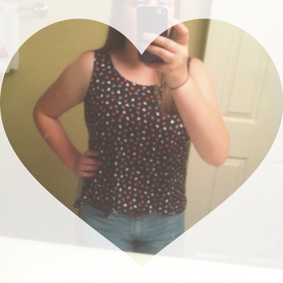 Black Heart Print Tank - Picture 1 of 3