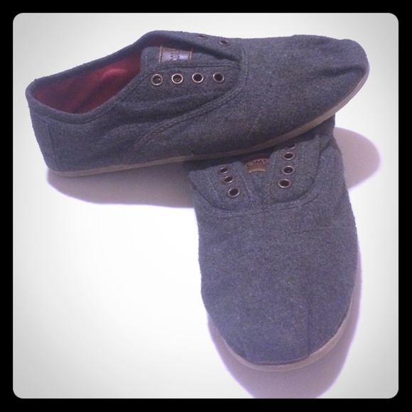 LIKE NEW - Toms wool texture slides - OFFER