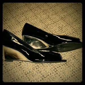 Franco Sarto wedge peep toe shoes