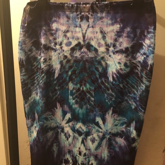 Pencil skirt