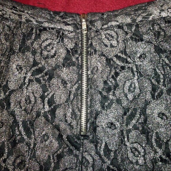 Sequin shorts - Picture 3 of 3