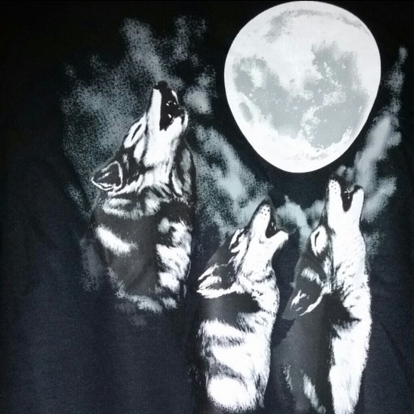 The Howling Off d'Shoulders Slouchy Sweatshirt - Picture 2 of 2