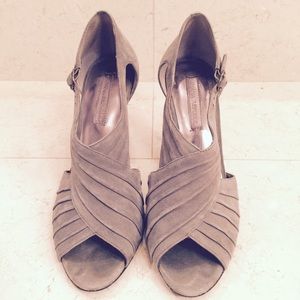 Banana Republic grey suede shoes