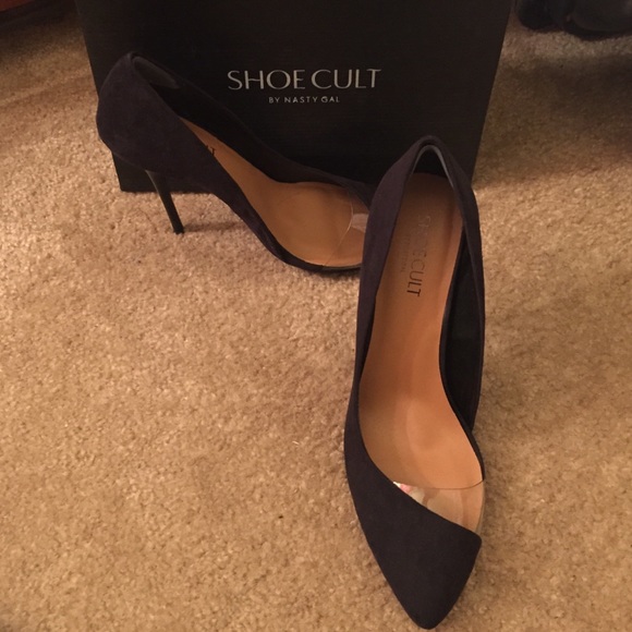 Shoe Cult Clear Path Pump - Black, Sz. 9.5 - Picture 2 of 4