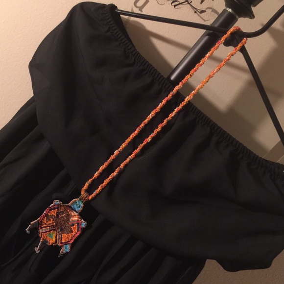 Handmade Native Indian NWOT orange turtle necklace
