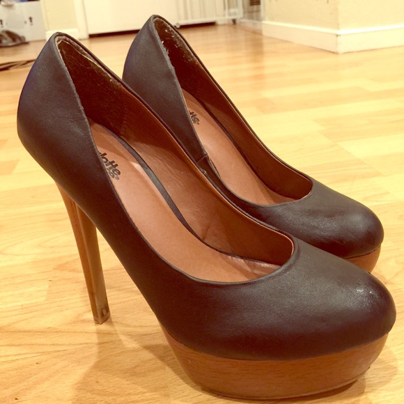 black and brown high heel!
