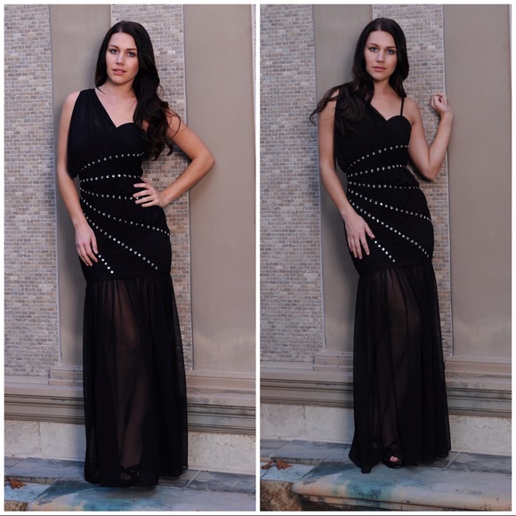 Black Asymmetrical gown ❤️one of a kind❤️ - Picture 2 of 2