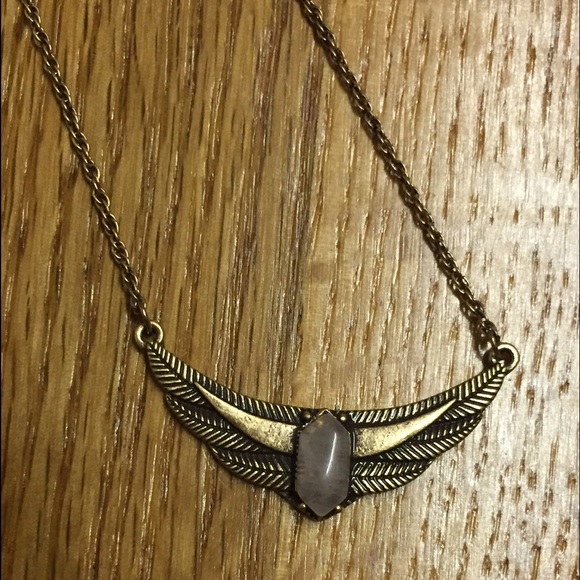 Necklace with gemstone in the middle