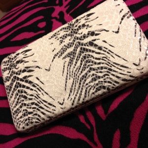 Gorgeous wallet and credit card holder