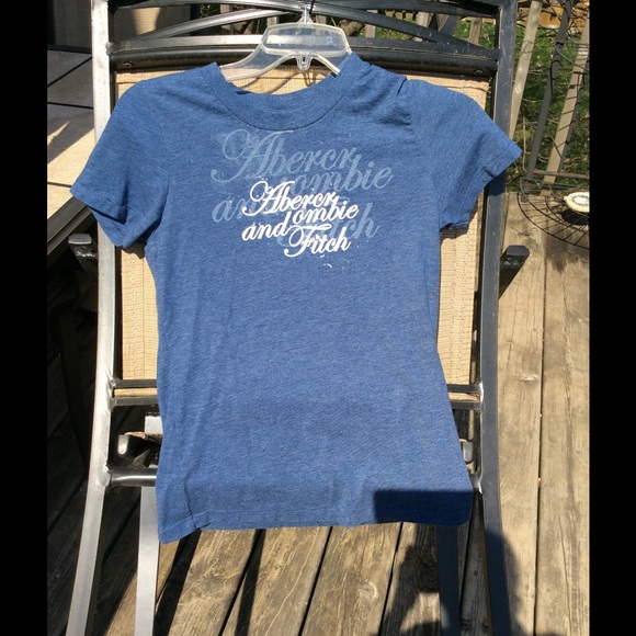 Abercrombie tee