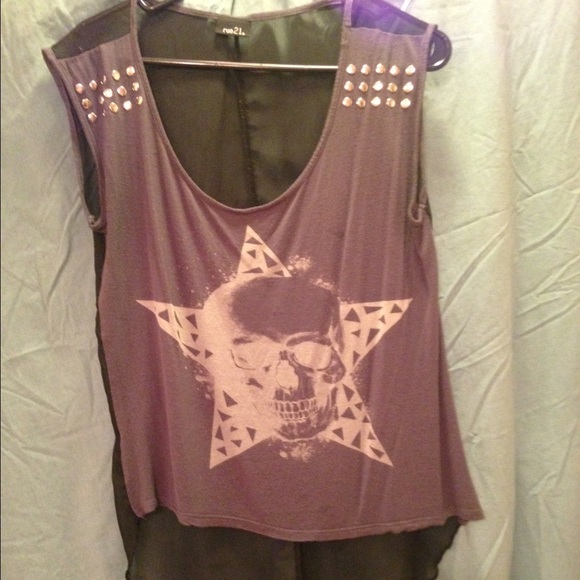 Cute skull top