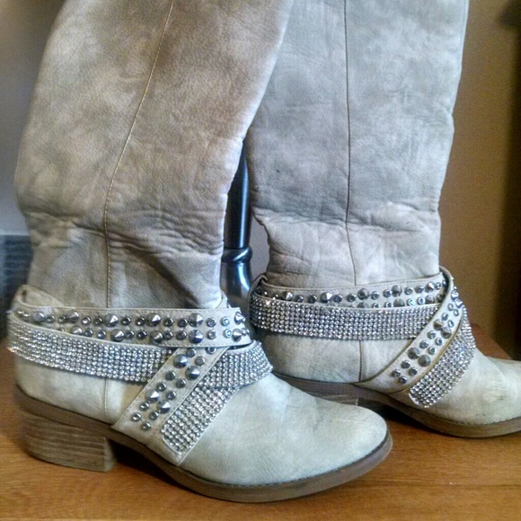 *****SOLD********Boots from the Buckle