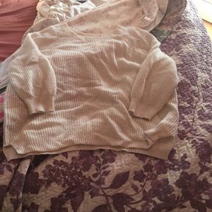 White long sleeve sweater