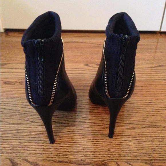 Black booties - Picture 3 of 4