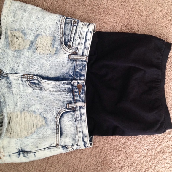 Chelsea & Violet black tube top