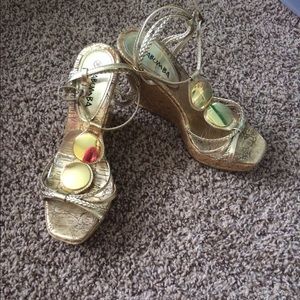 Super cute gold wedges