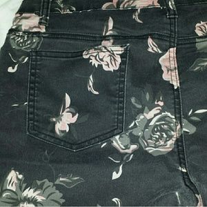 BUFFALO Floral *SKINNY Jeans*