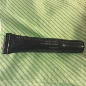 Mary Kay Concealer , bought the wrong color 😞