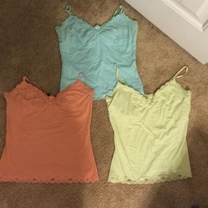 3 Express tank tops