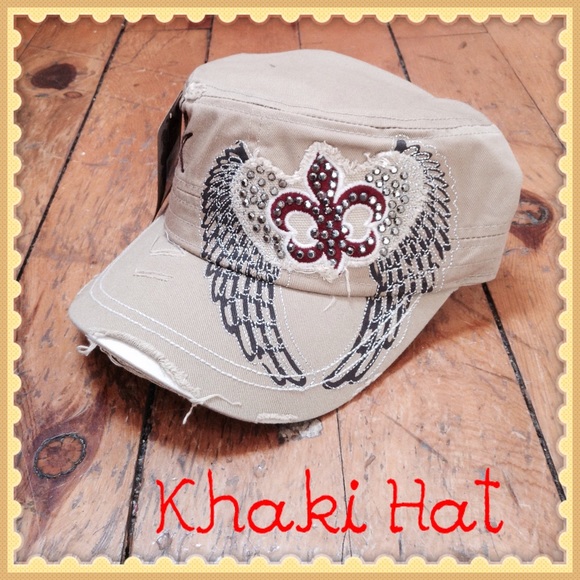 🍂Khaki Fleur De Lis Wing Hat🍂