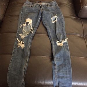 Levi's ripped jeans size 3