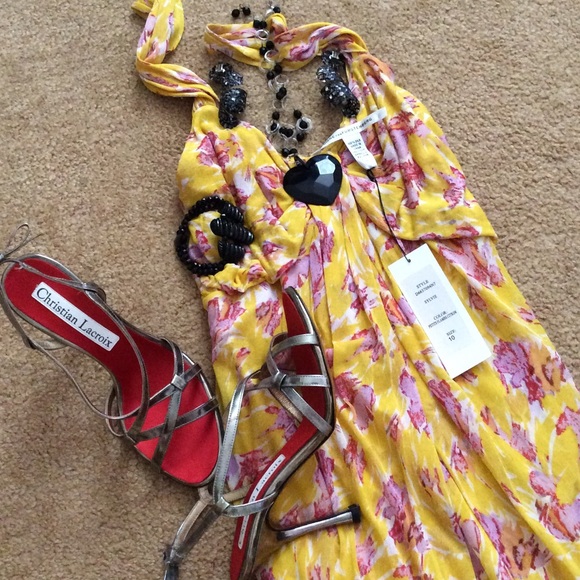 Brand new DVF  size 10.
Never worn. - Picture 4 of 4