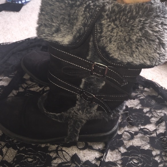 Black furry boots