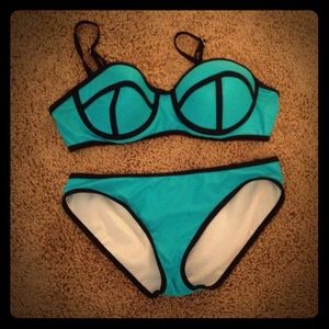 Dupe Trianl bikini