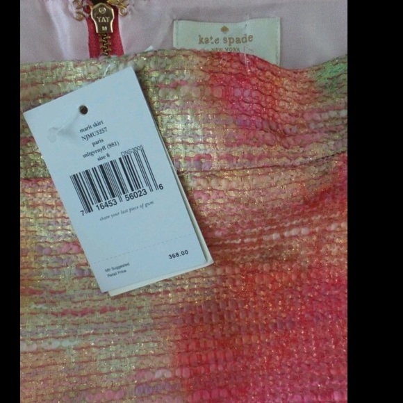 SOLD ON AKZNYC - Picture 3 of 4