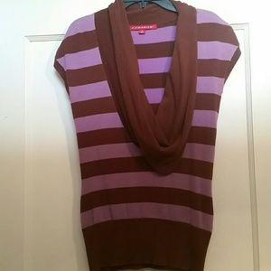 Brown and Purple short sleeve cow neck sweater.