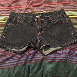 Old navy short shorts