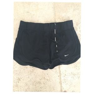 ✖️SOLD✖️ nike ✔️ running shorts