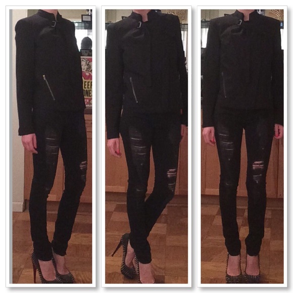 SOLD ON AKZNYC - Picture 4 of 4