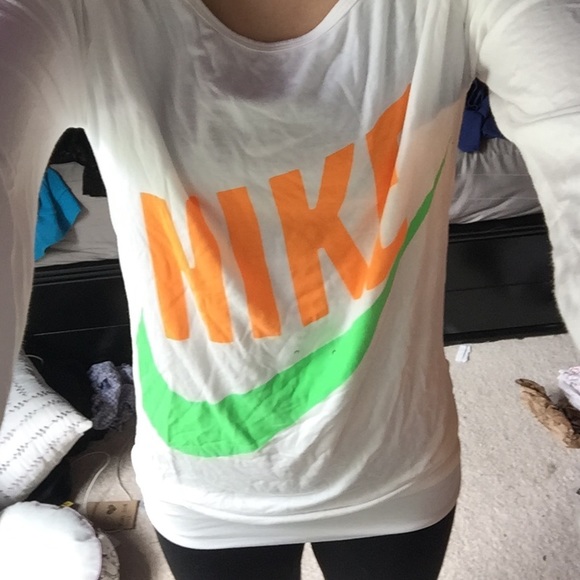 Nike long sleeve top!