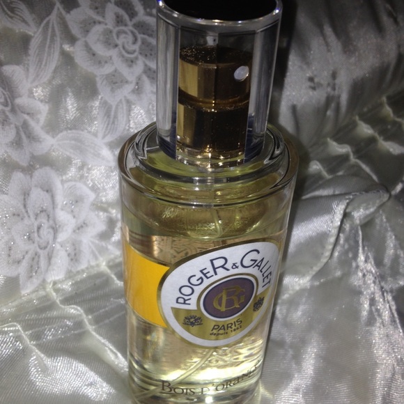 Roger & Gallet perfume