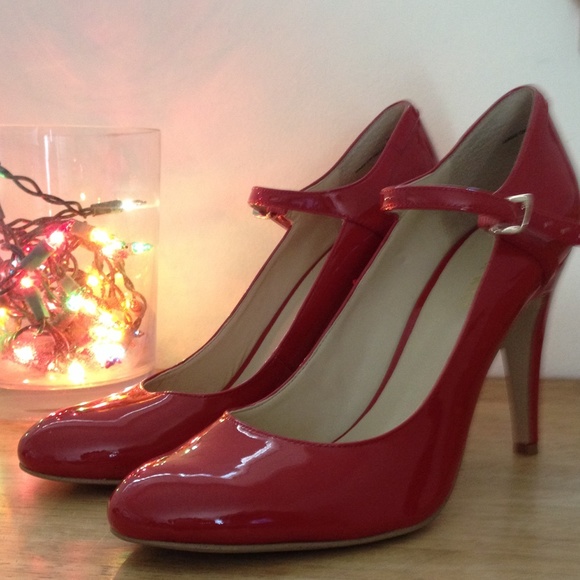 Red Mary Jane Pumps! Perfect condition