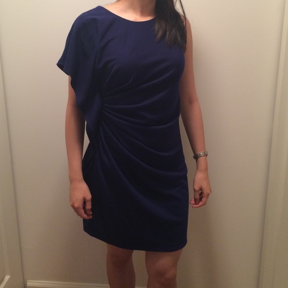 Asymmetrical elegant blue dress