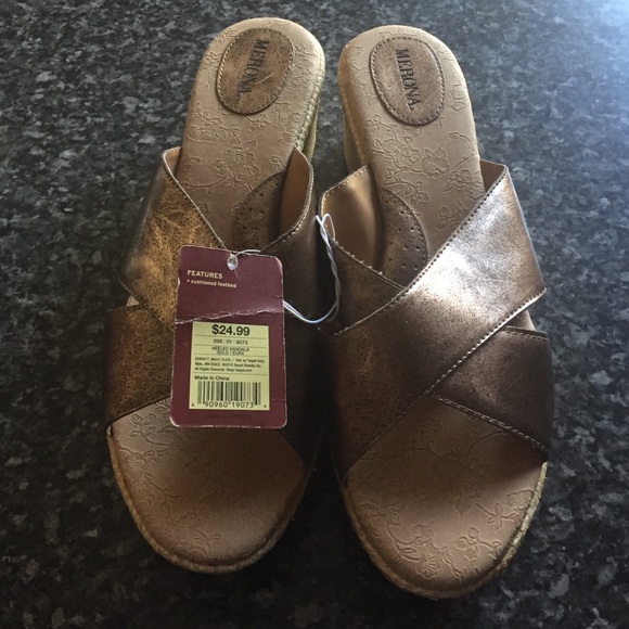 Vintage gold wash women's wedge sandals