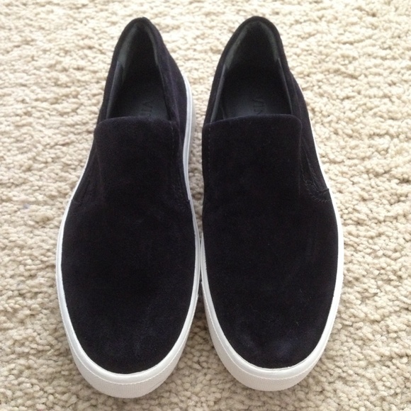 Vince Bowen Black Suede Slip On - Picture 2 of 4